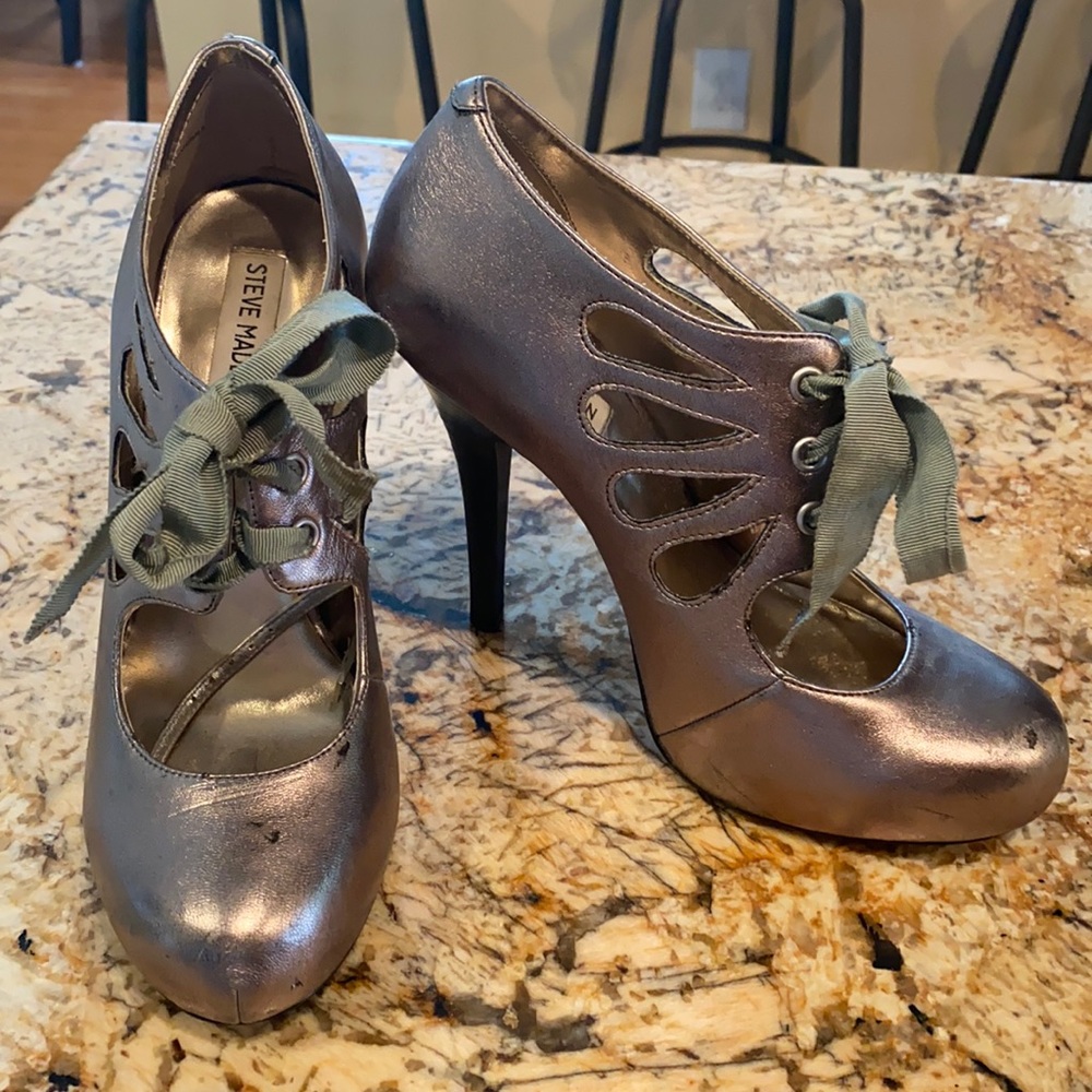 Steve Madden Missy lace up bootie
